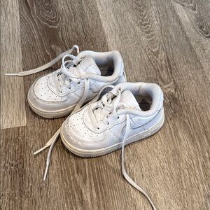 Nike Kids White Low-Top Lace-Up Sneakers